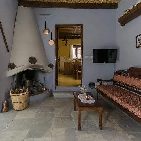 Landhuis Garden Kamara House *