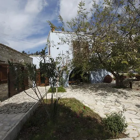 Garden Kamara House Country house *