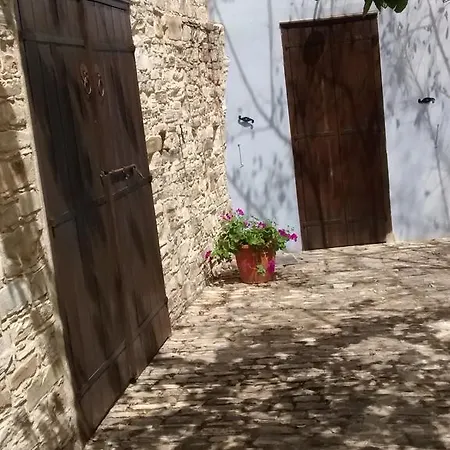 Garden Kamara House Country house *