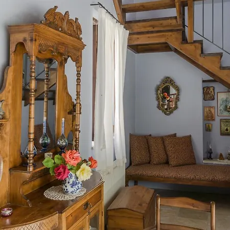 Gospodarstwo wiejskie Garden Kamara House *