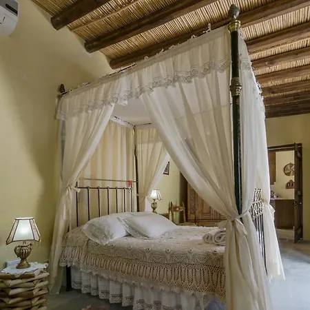 Garden Kamara House * 拉纳卡